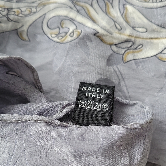 Italian Silk Elegant Gray and Yellow Scarf - Picture 4 of 9